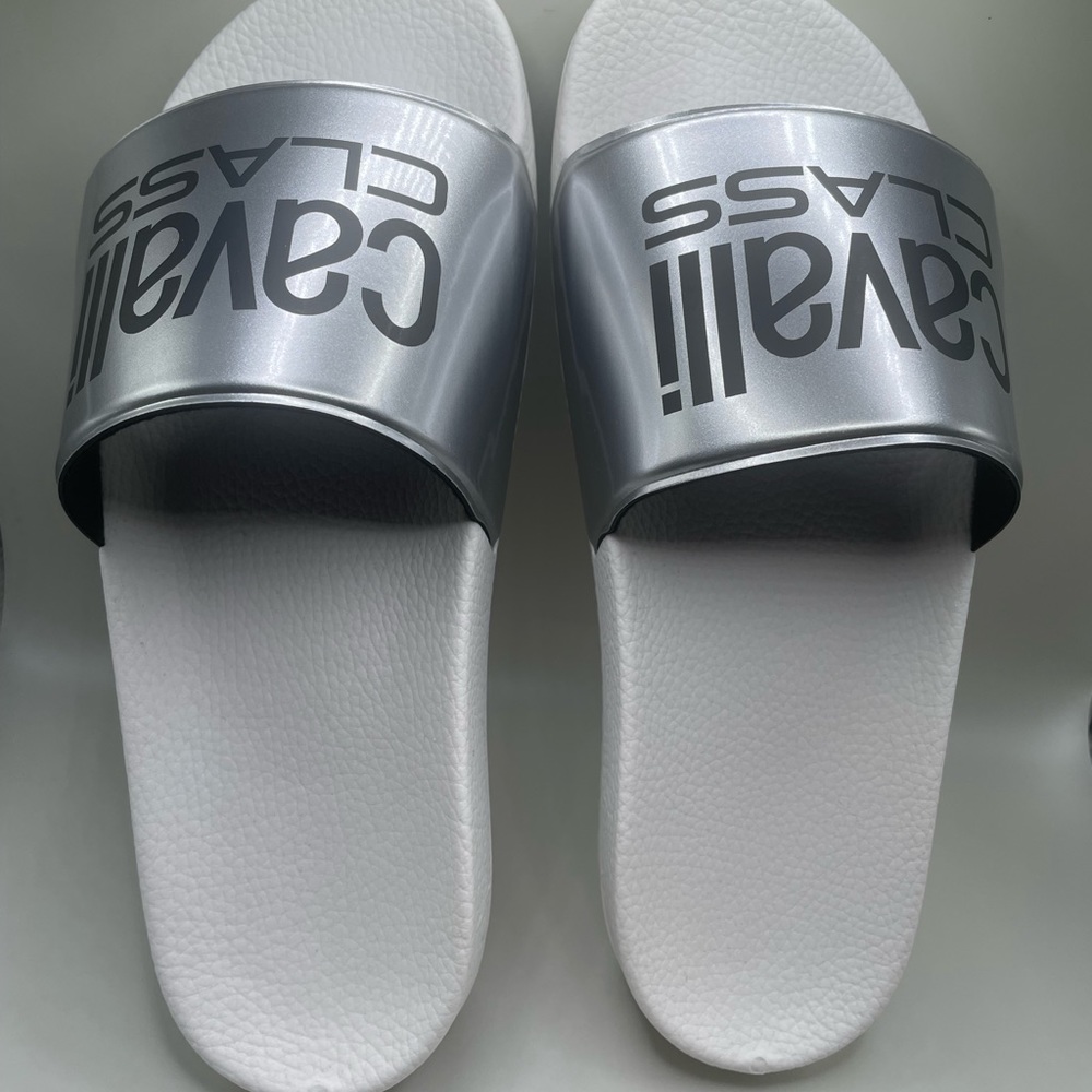 Roberto Cavalli Women's White and Silver Sandals Size:39